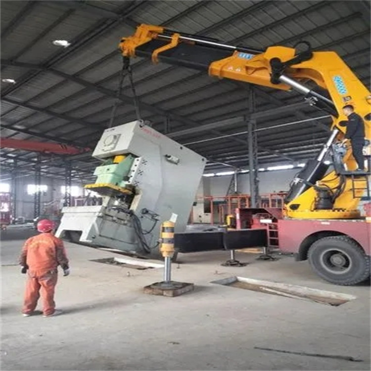 孟州80吨折臂吊车出租附近电话